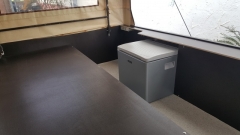 Paradiso 345 VI Innenverkleidungen und Elektrik