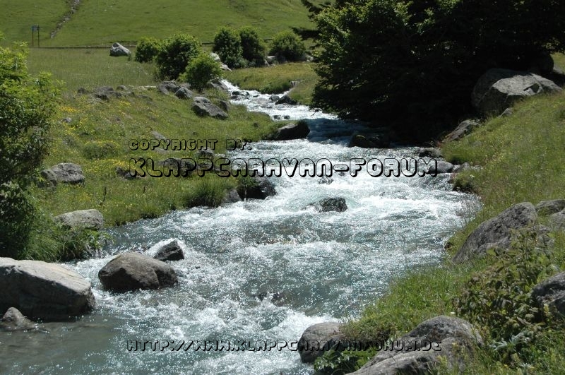 Bergbach unterhalb des Col du Tourmalet