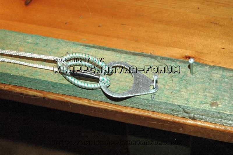 SK12 - Selbstbau Halteband - Detail Federelement