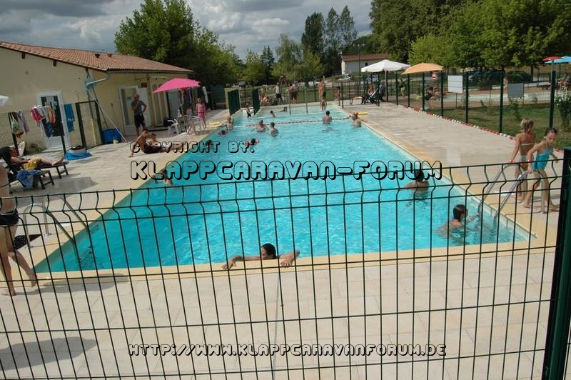 Camping Municipal La Plage – St.-Aulaye – Piscine Municipal 2