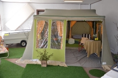 Camp-let Ausstellung