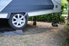 Aufbau Camp-let bei Gefälle